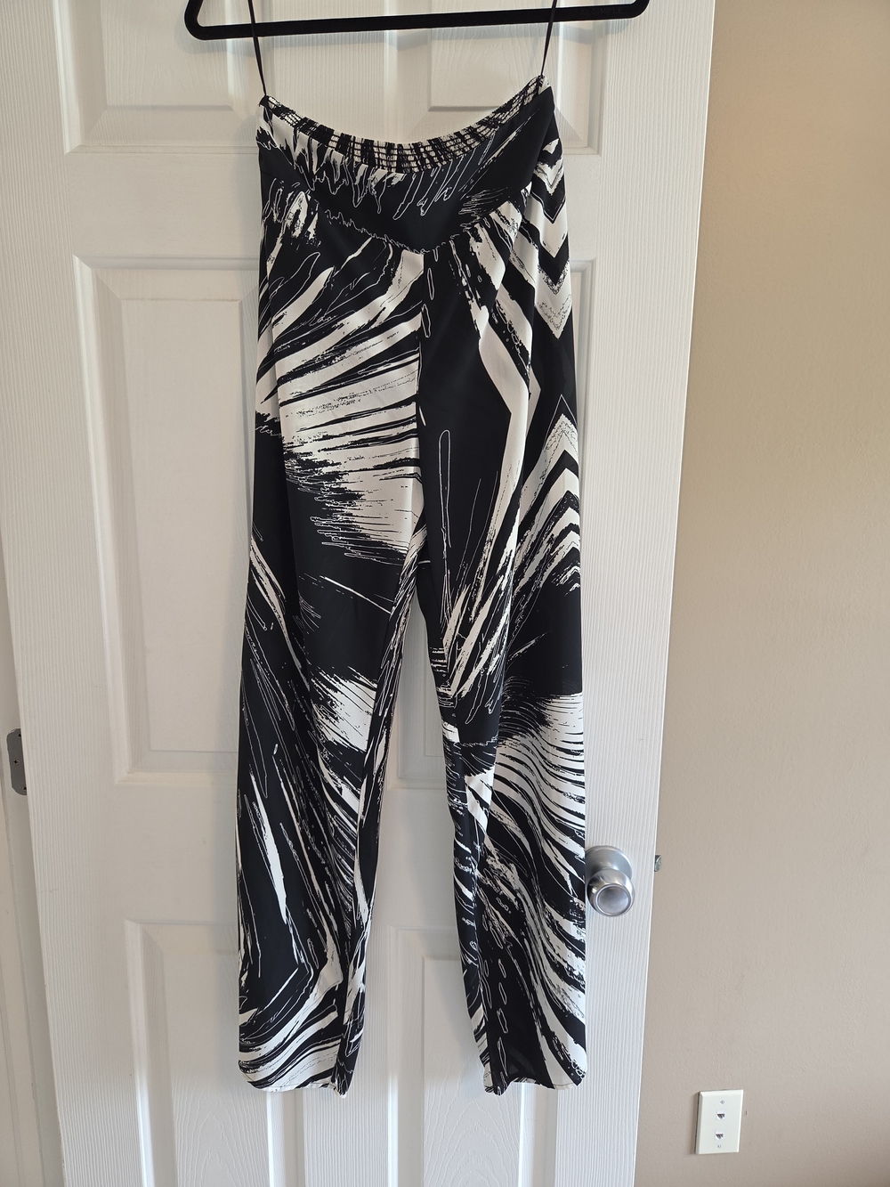Black & White Wide-Leg Pants